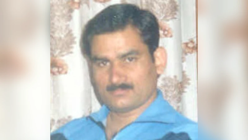 Security Analysis of a Remote User Authentication Scheme with Smart   Cards