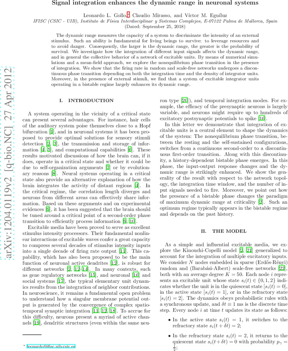 Signal integration enhances the dynamic range in neuronal systems