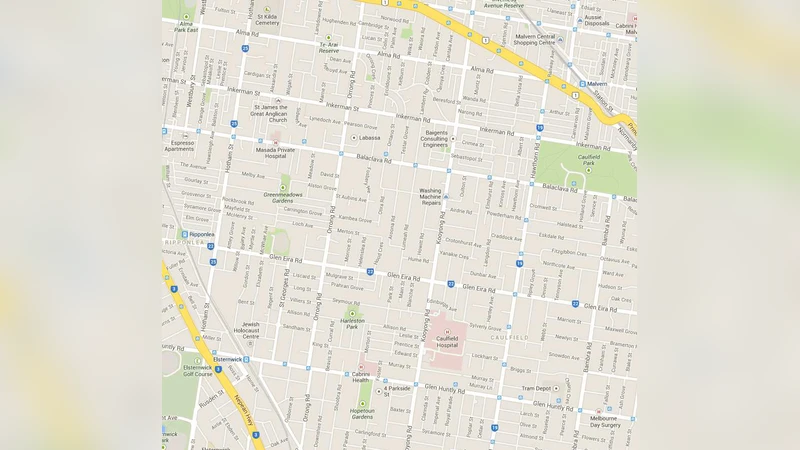 A Comparison of Tram Priority at Signalized Intersections