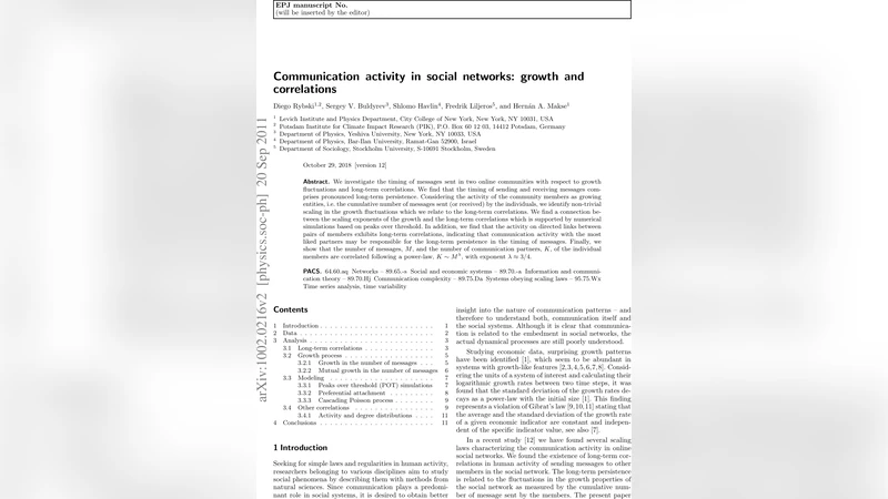Communication activity in social networks: growth and correlations