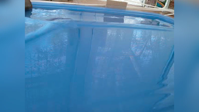 Soliton Solutions of the KP Equation with V-Shape Initial Waves