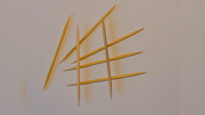 Detection of elliptical shapes via cross-entropy clustering