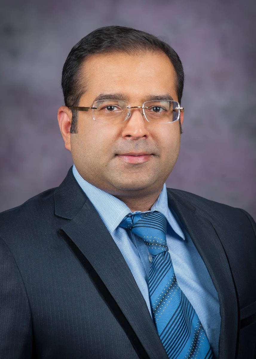 Selecting Microarchitecture Configuration of Processors for Internet of   Things