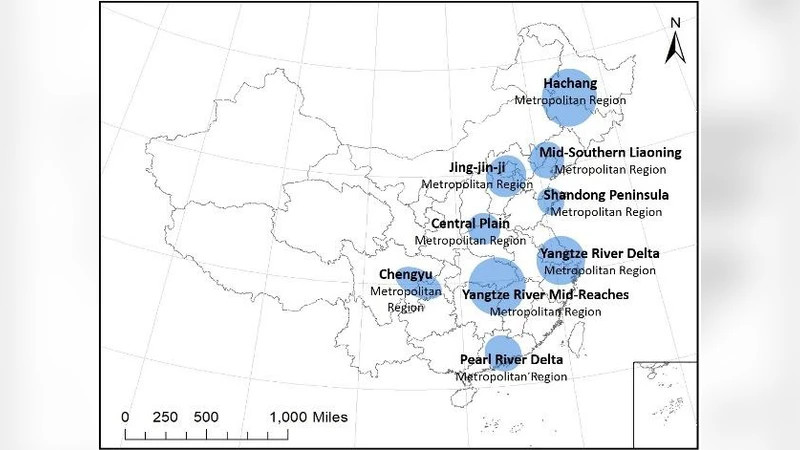 The relationships between PM2.5 and AOD in China: About and behind   spatiotemporal variations