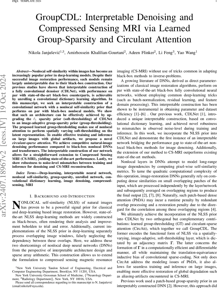 Effect of freestream turbulence on the coherent dynamics of a wind turbine wake