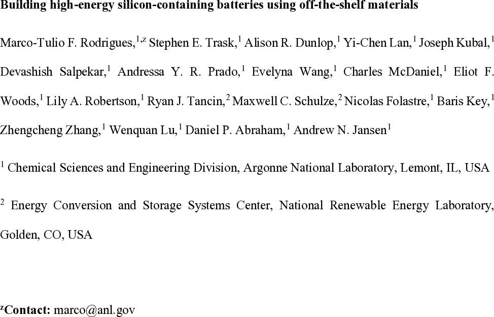 Building high-energy silicon-containing batteries using off-the-shelf materials