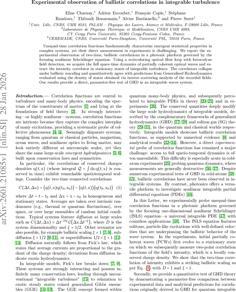 A Formal Comparison Between Chain of Thought and Latent Thought
