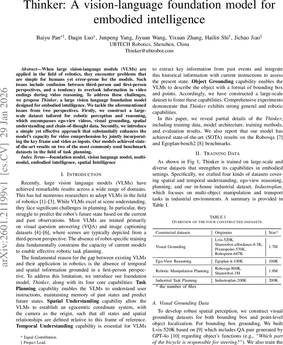 Integral cluster structures on quantized coordinate rings