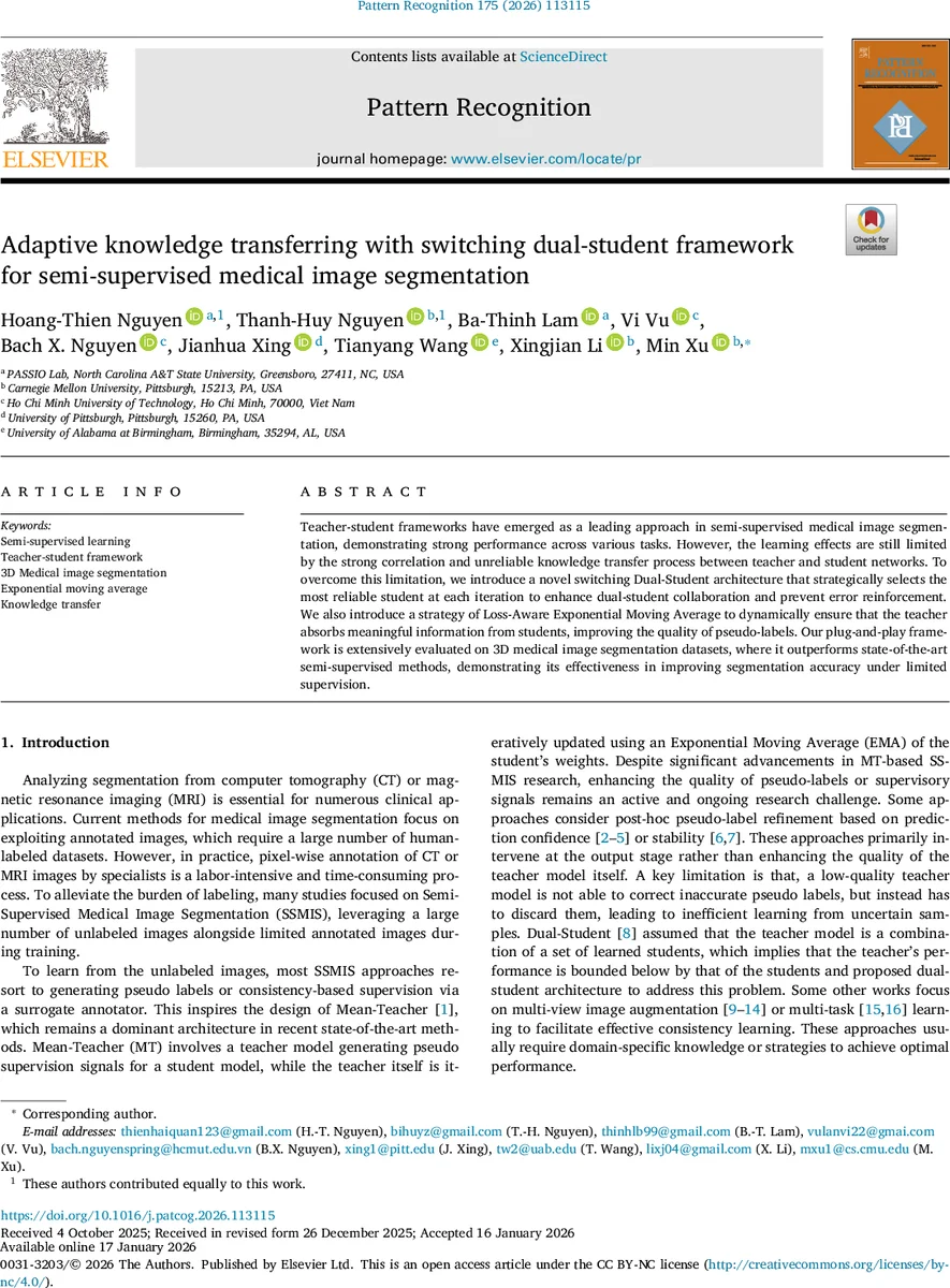 Colored interlacing triangles and Genocchi medians