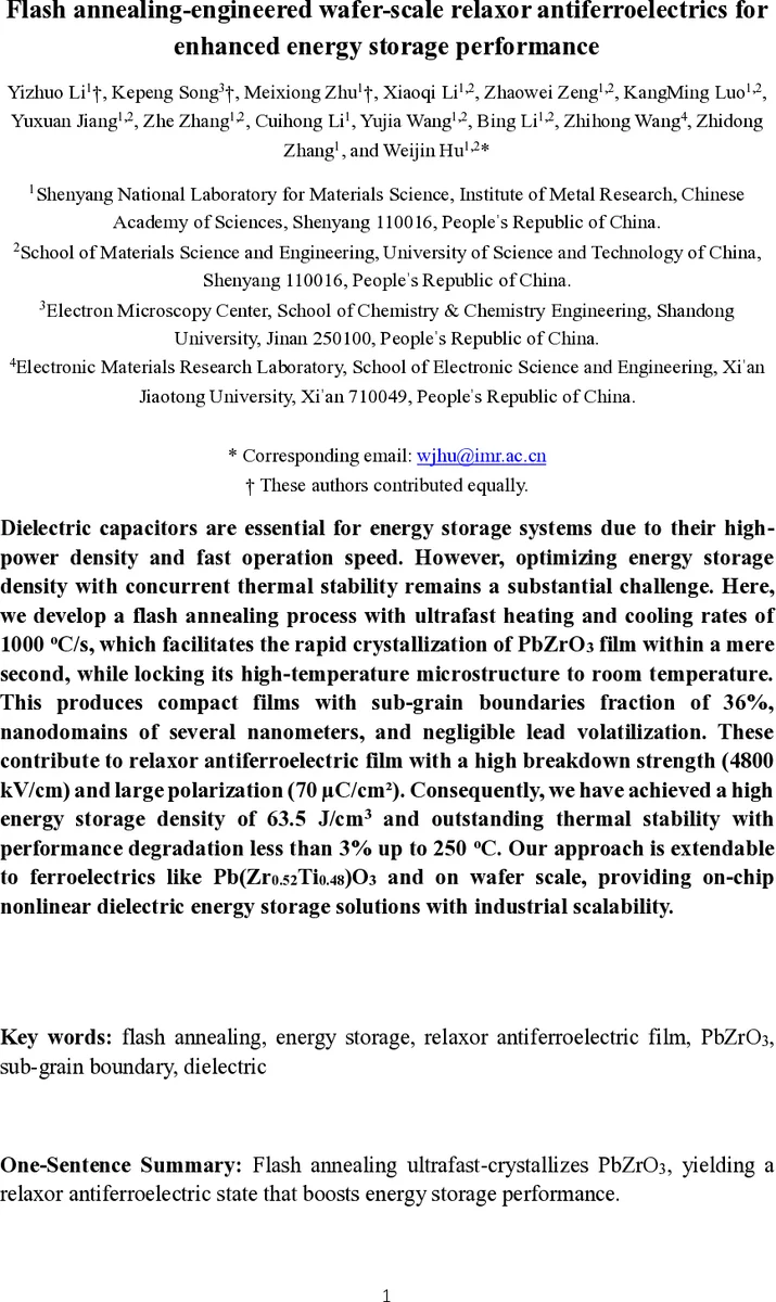 Highly Polarized and Long Range Dissipationless Spin Transport Due to Counterflowing Electron and Hole Edge Channels