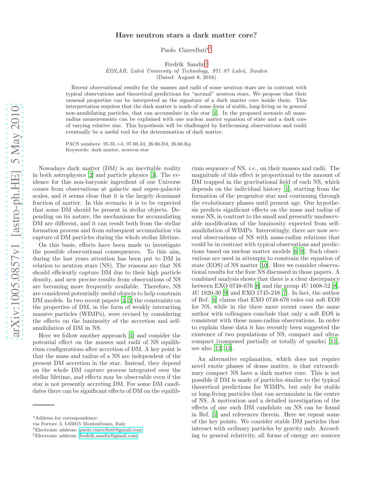 Have neutron stars a dark matter core?