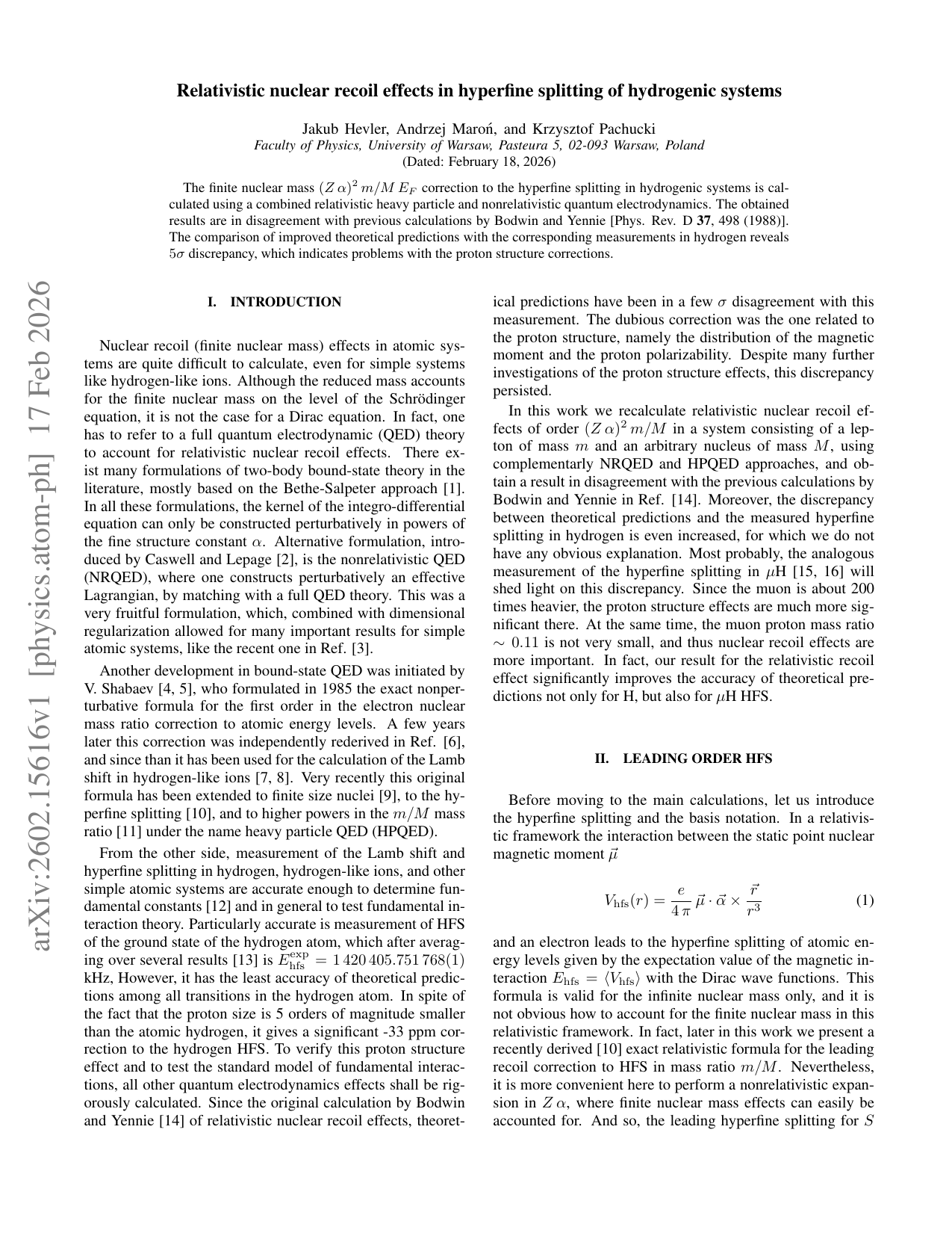 Relativistic nuclear recoil effects in hyperfine splitting of hydrogenic systems