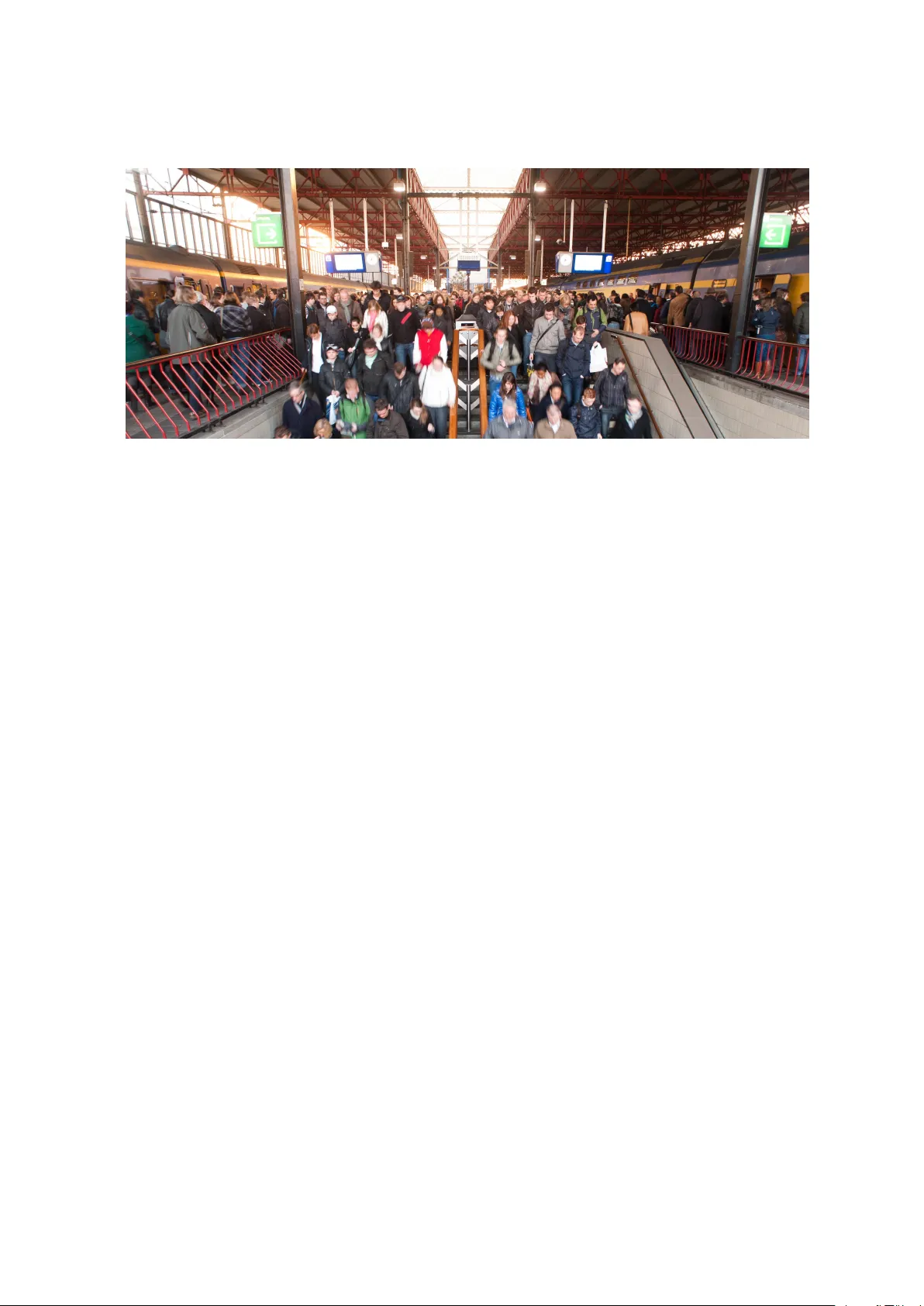 군중 역학 모델링 다중 규모 측정 이론 접근