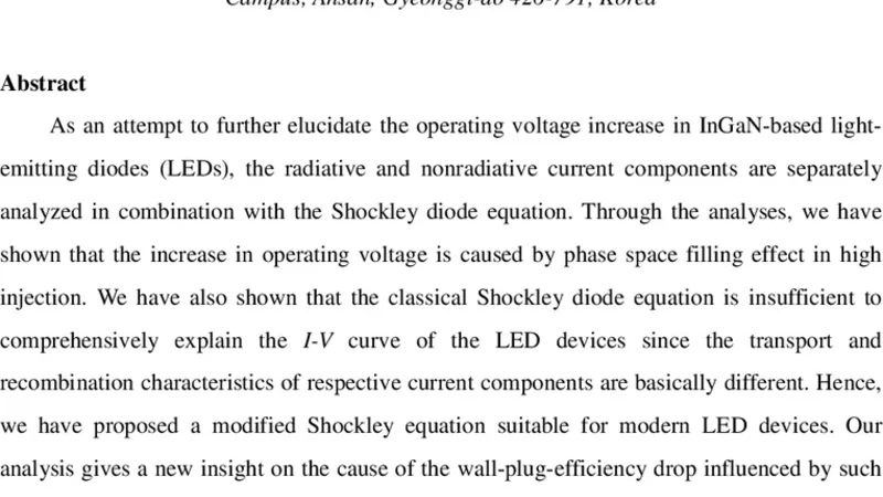인GaN LED 고전류 구동 시 전압 상승 원인: 페이즈 스페이스 필링 효과와 수정된 쇼클리 방정식