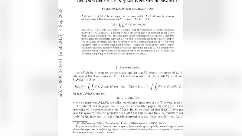준하이퍼메트릭 공간의 거리 기하학과 상수 M
