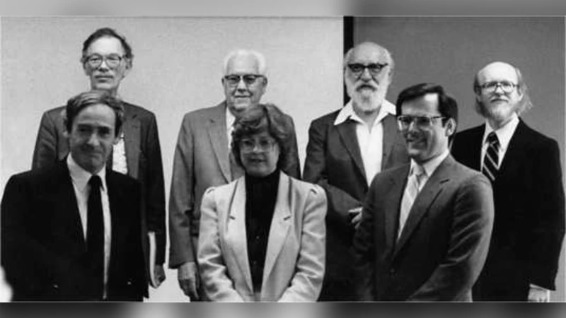 모놀의 설문 혁신: 서른여덟 살에 시작된 통계 여정