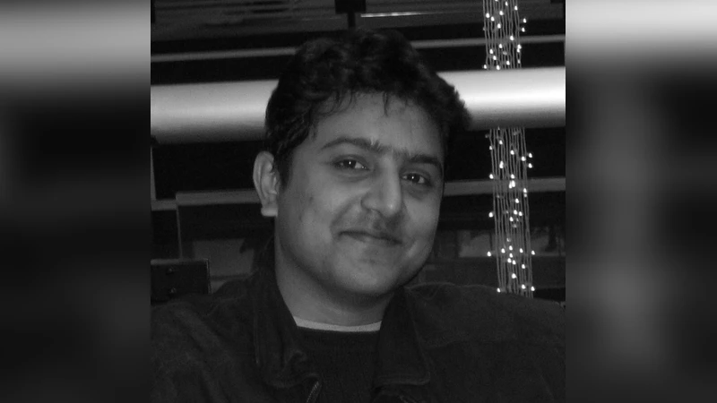 동적 캐시 플러시로 AES 타이밍 공격 방어