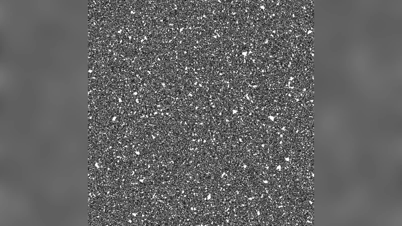 거리 의존성 링크가 초래하는 격자 네트워크 연쇄 붕괴의 임계 현상