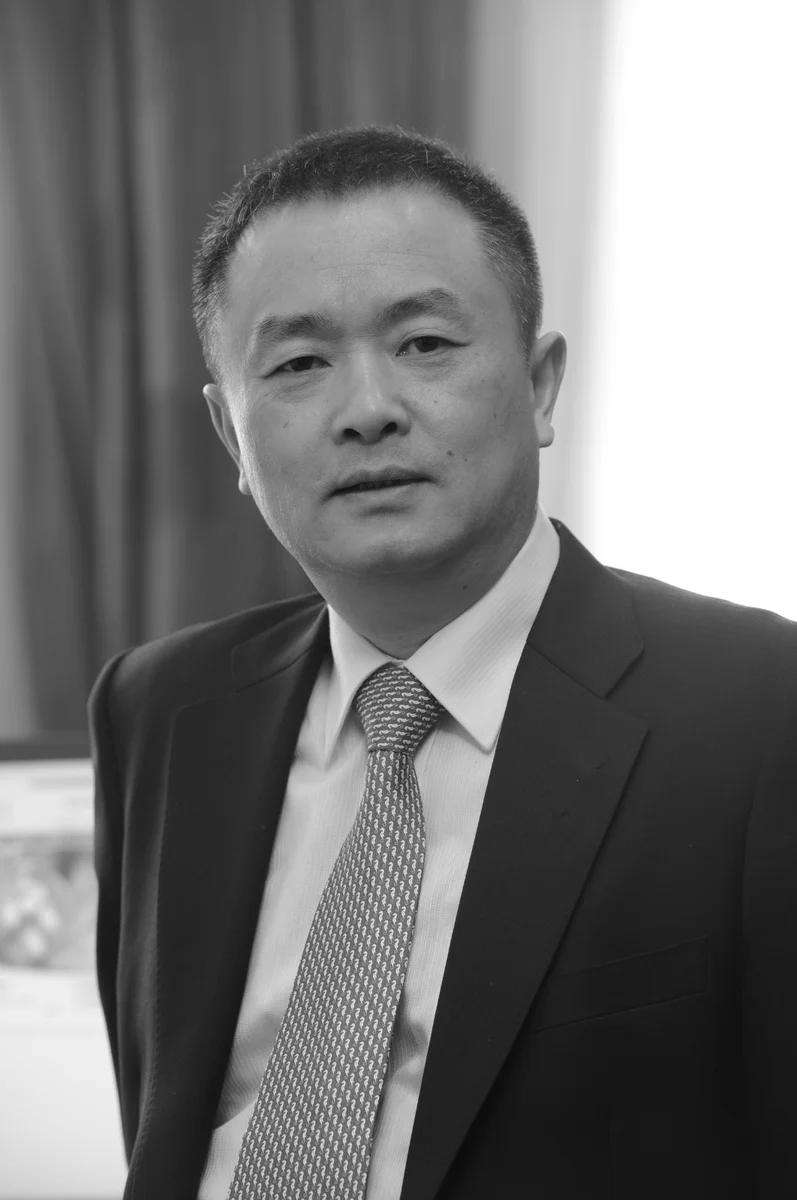 분할‑분해와 금지 서브그래프를 활용한 그래프 클래스 열거법