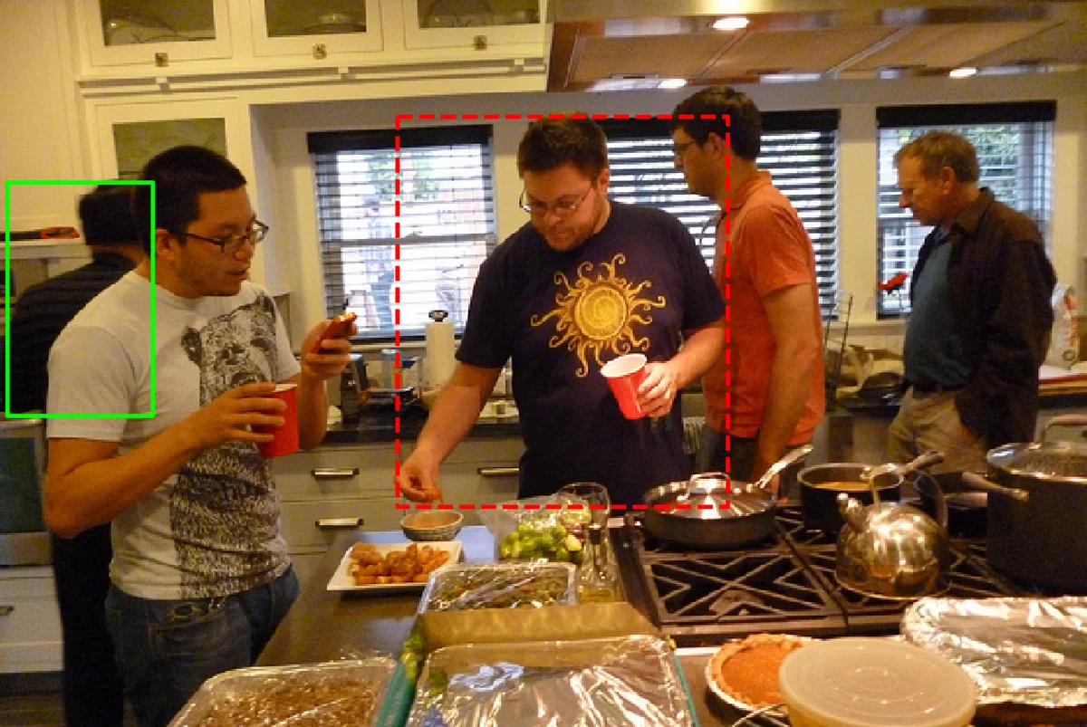 다중그룹 잠재 멤버십 그래프 모델로 보는 네트워크와 특징의 통합 분석