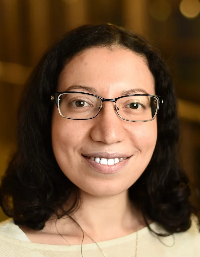 밀집 질량 손실 환경에서 초신성 충격파가 방출하는 X‑레이의 물리학