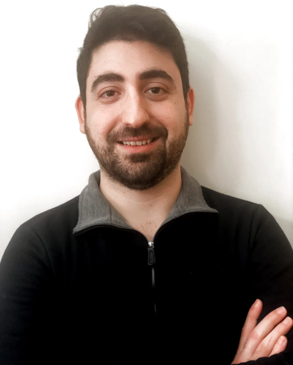 대규모 가상 네트워크 임베딩을 위한 분해 접근법